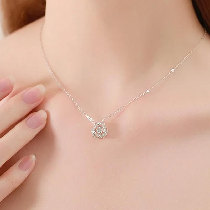 Dancing Heart Clavicle Necklace