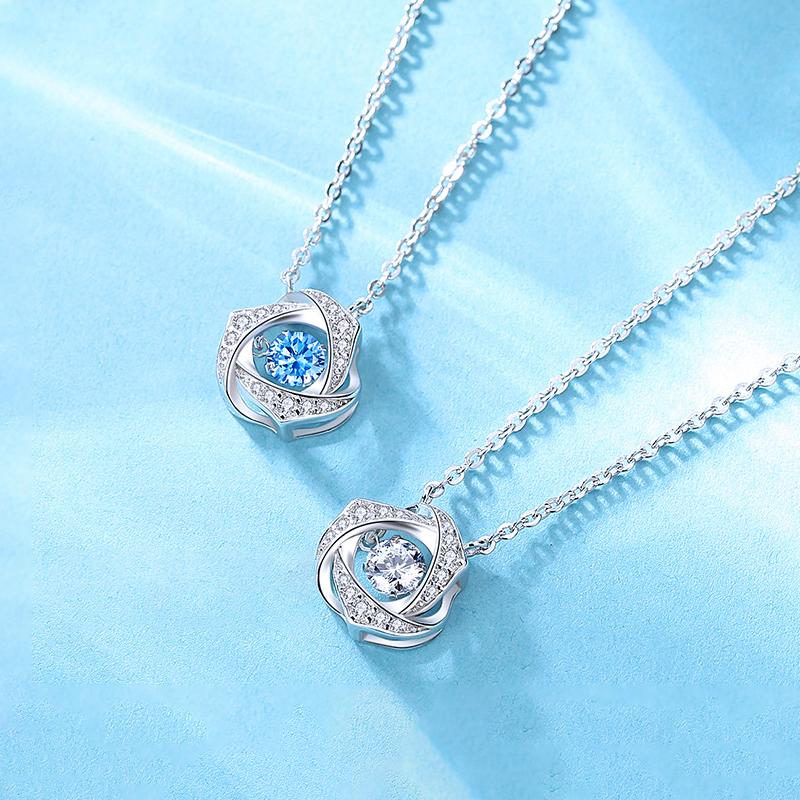 Dancing Heart Clavicle Necklace