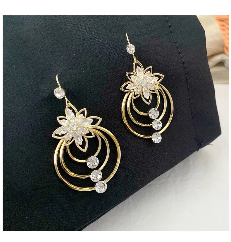 Elegance Unveiled: Exquisite Italian Style Earrings